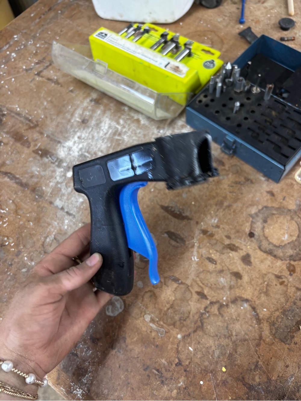 Universal Black and Blue Trigger Grip for Spray Guns and Accessories